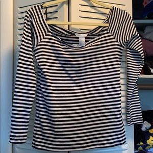 Large semi off shoulder basic T